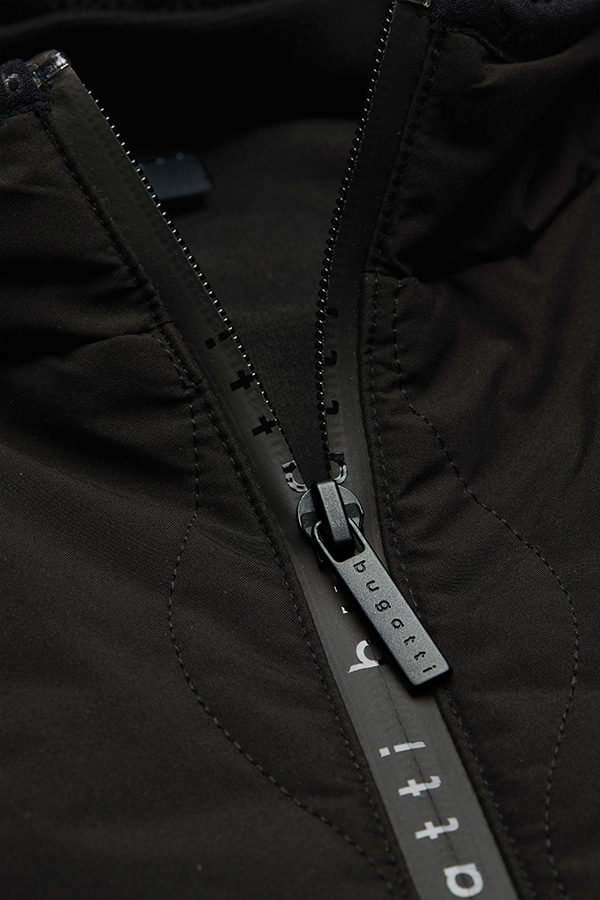 ΖΑΚΕΤΟΜΠΟΥΦΑΝ BUGATTI - 290 ΜΑΥΡΟ